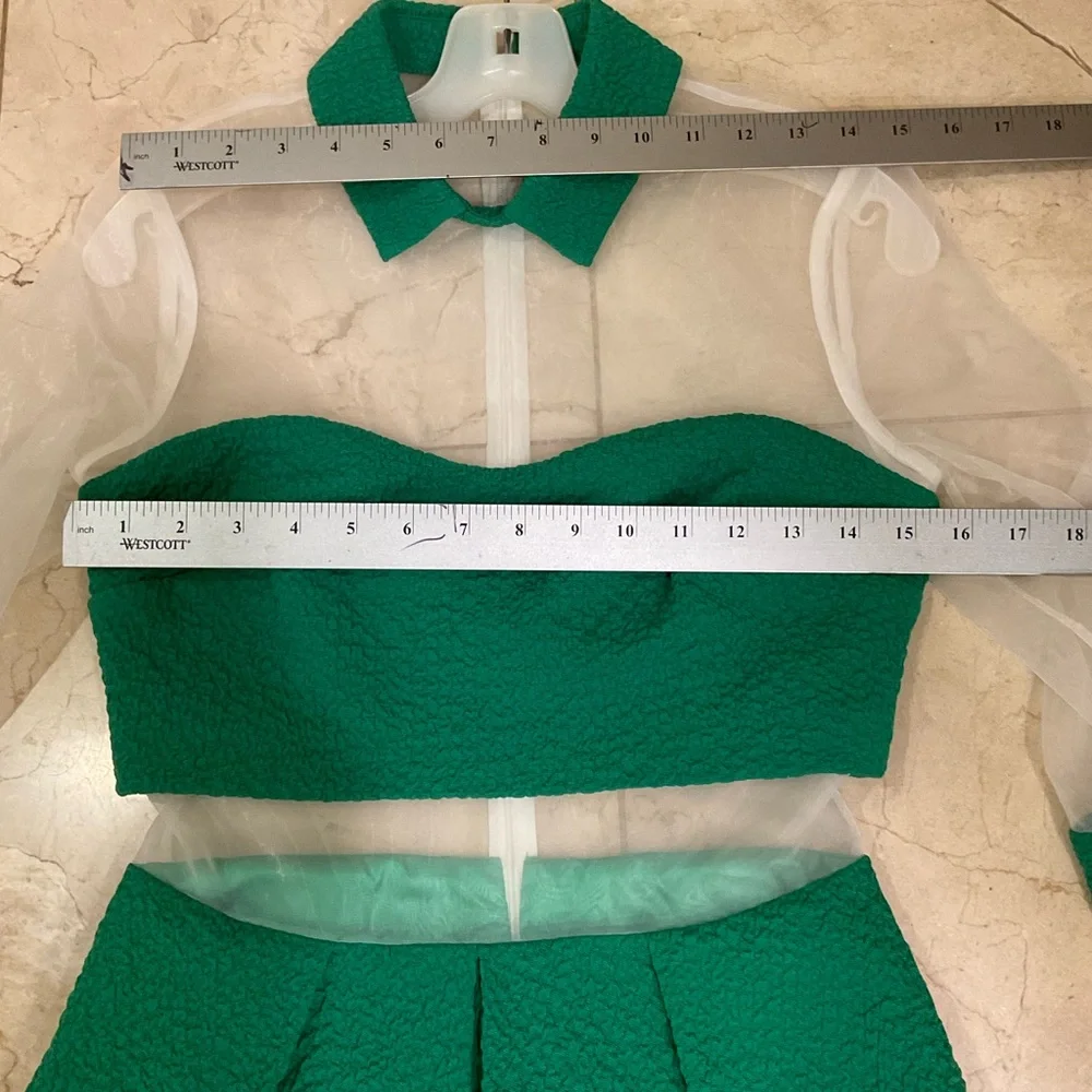 St Patrick Day Dress - Most Adorable Ever!  Green and White Sheer Fabric, Size 4 - Picture 12 of 15